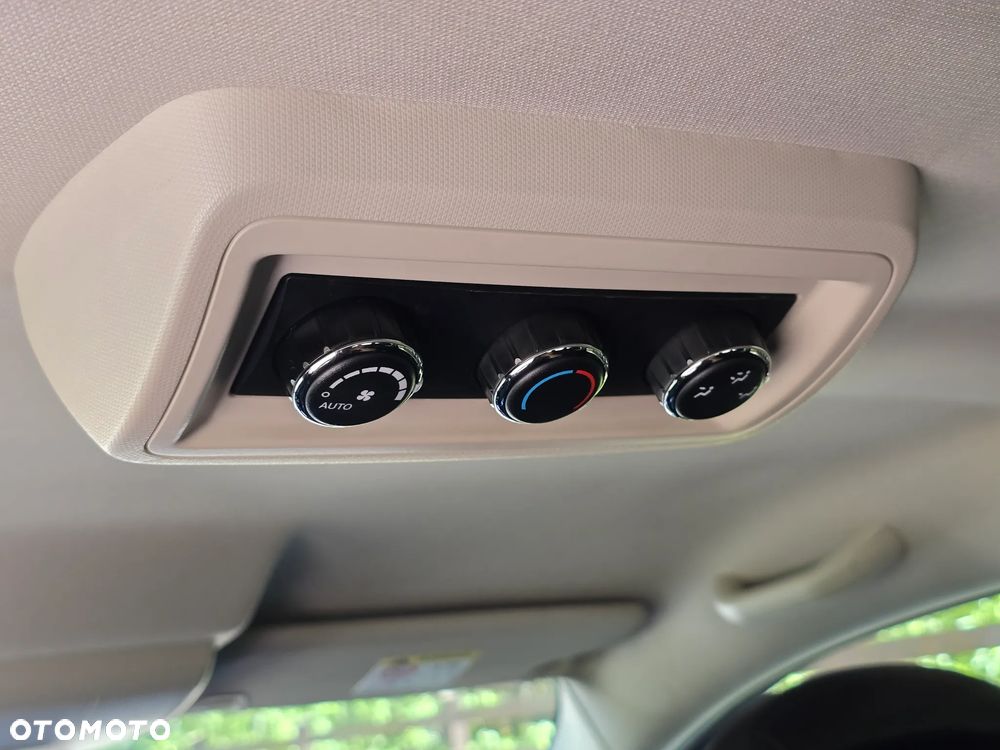 Fiat Freemont 2.0 Multijet Lounge AWD - 31