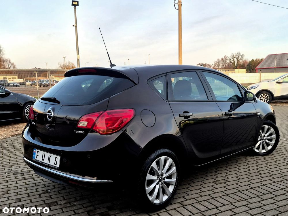 Opel Astra 1.4 Turbo 150 Jahre - 28