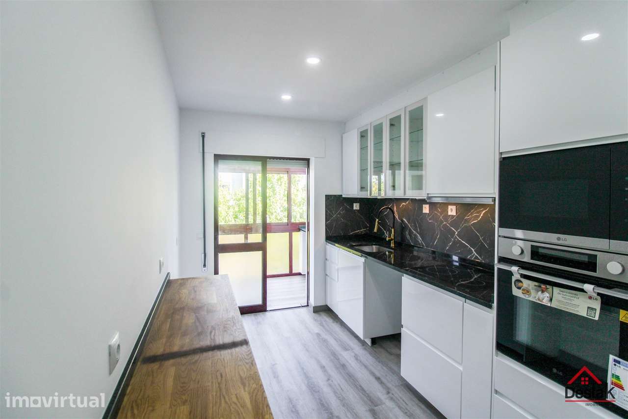 Apartamento T3 - Remodelado - Santo Estevão - Viseu - Grande imagem: 2/25