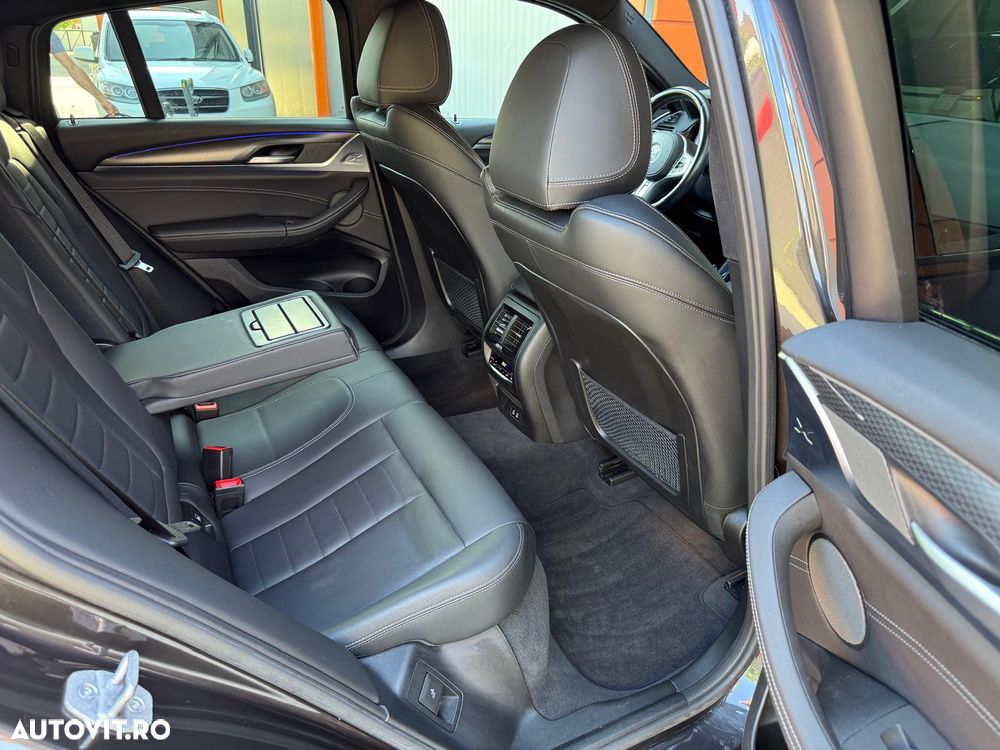 BMW X4 xDrive20d AT MHEV - 17