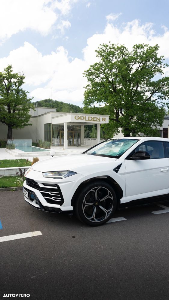 Lamborghini URUS - 3