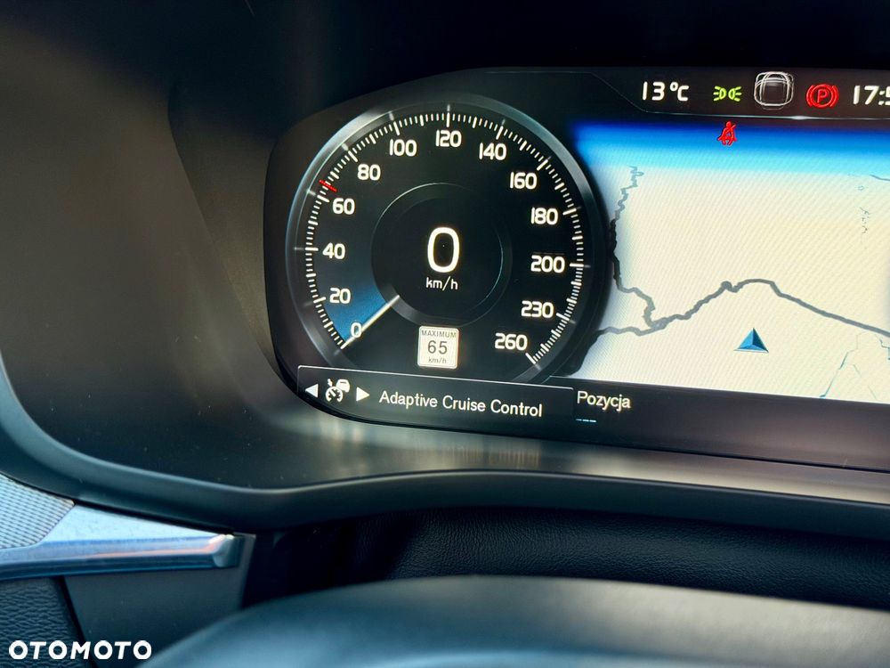 Volvo XC 60 - 32