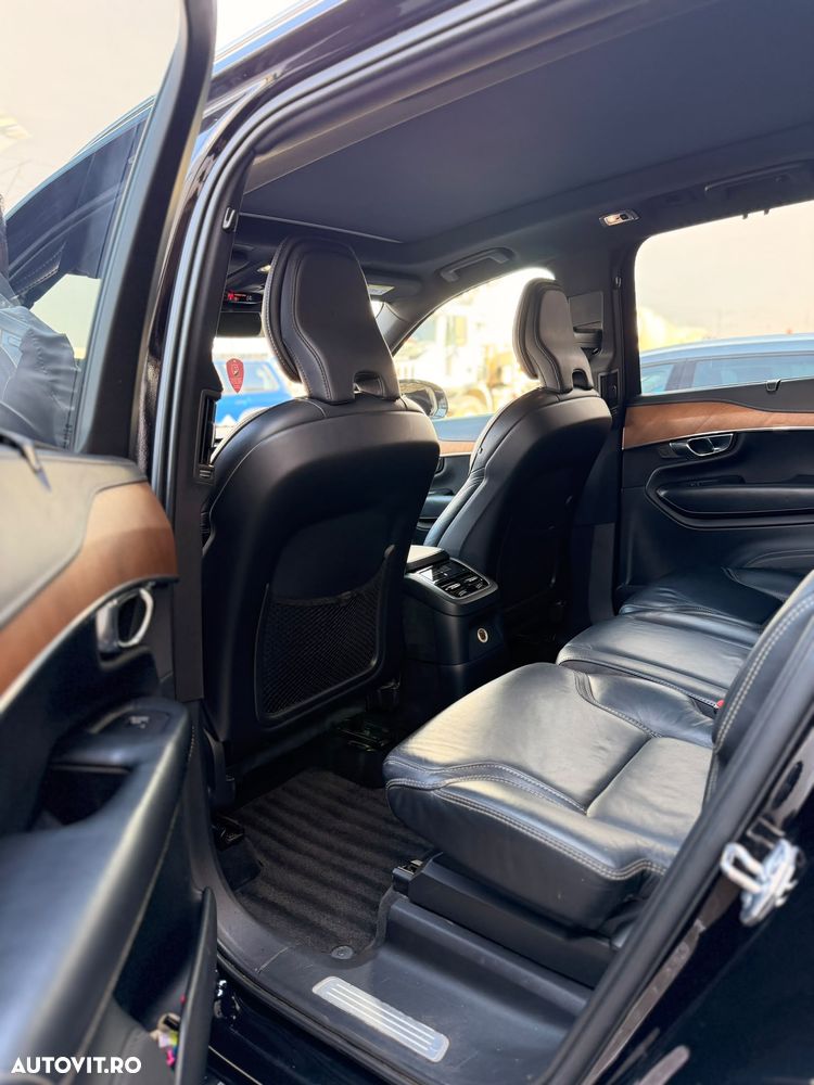 Volvo XC 90 T8 AWD Twin Engine Geartronic Inscription - 32