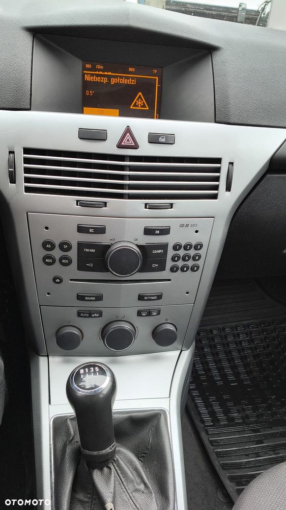 Opel Astra 1.7 CDTI Essentia - 5