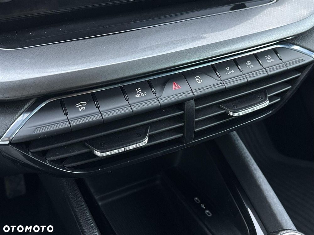 Skoda Octavia 1.5 TSI ACT Ambition - 23