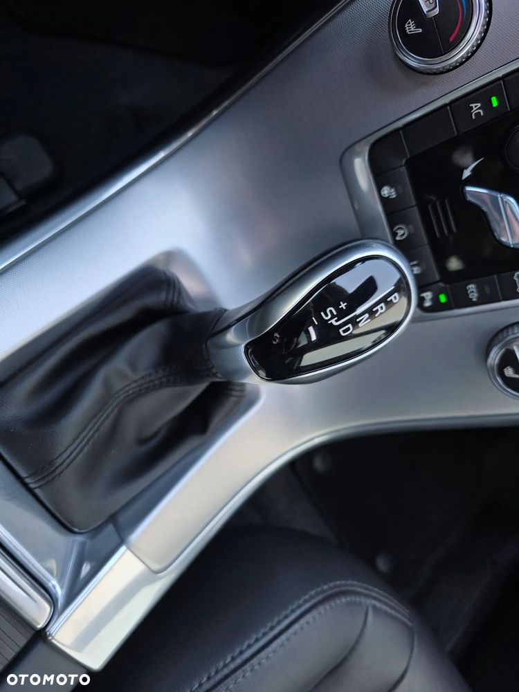 Volvo XC 60 D4 Geartronic Summum - 28