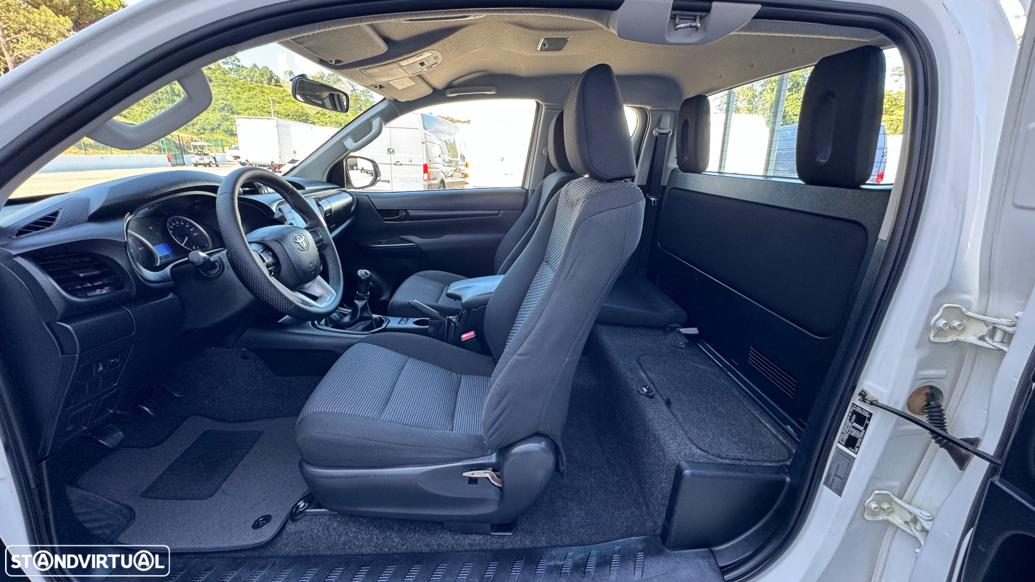 Toyota Hilux 2.4 D-4D 4X4 cabine extra - 22