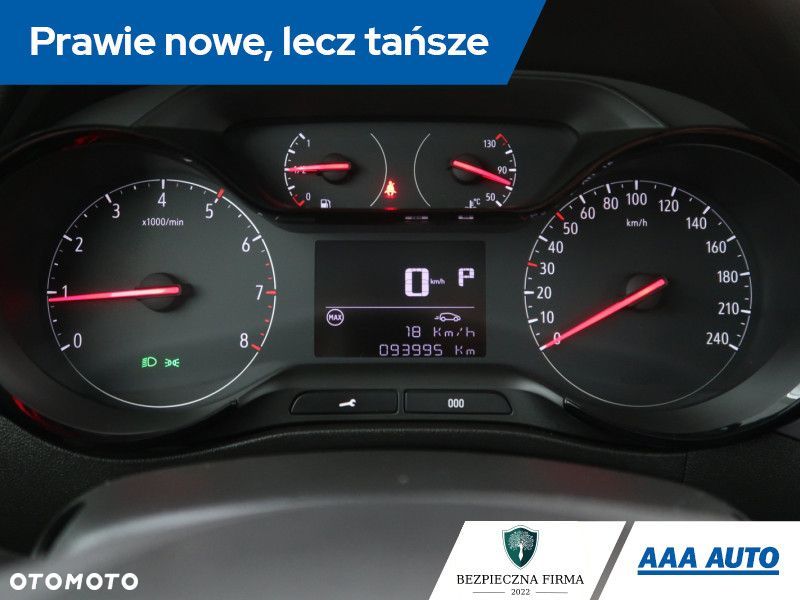 Opel Crossland X - 13