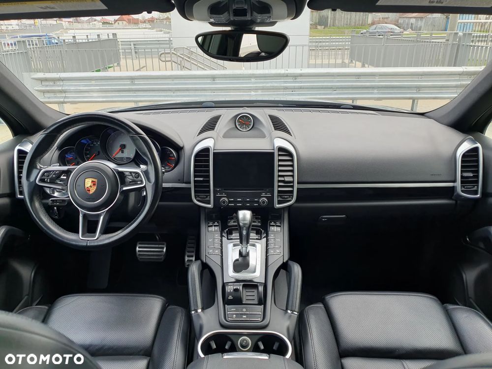 Porsche Cayenne S Tiptronic S - 28