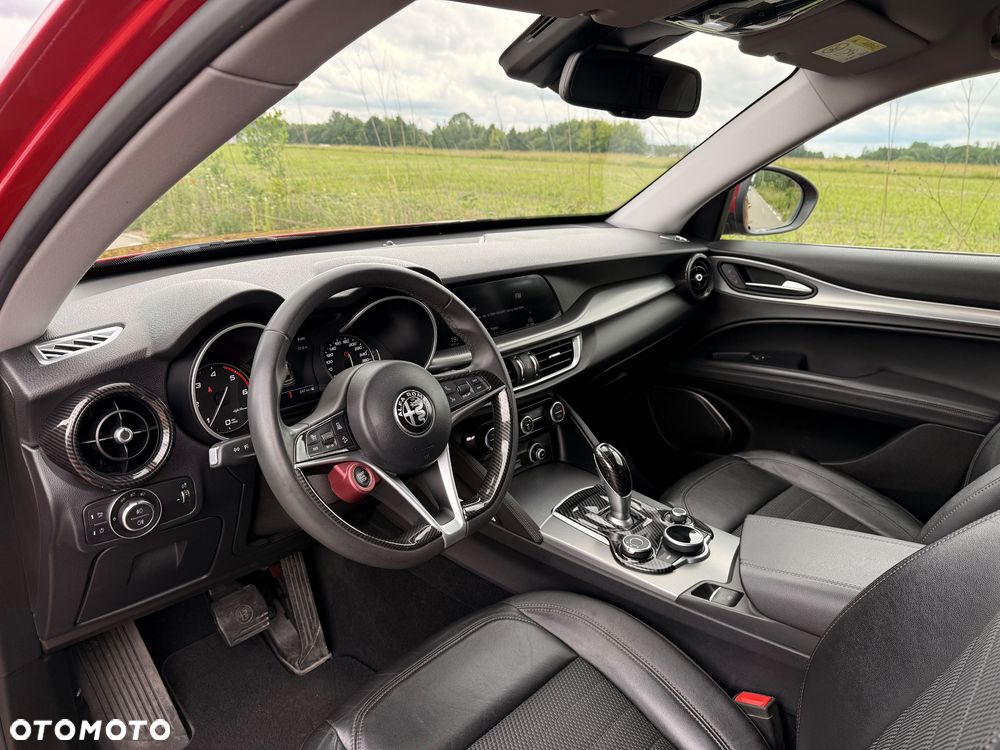 Alfa Romeo Stelvio 2.2 JTDM Q4 - 12