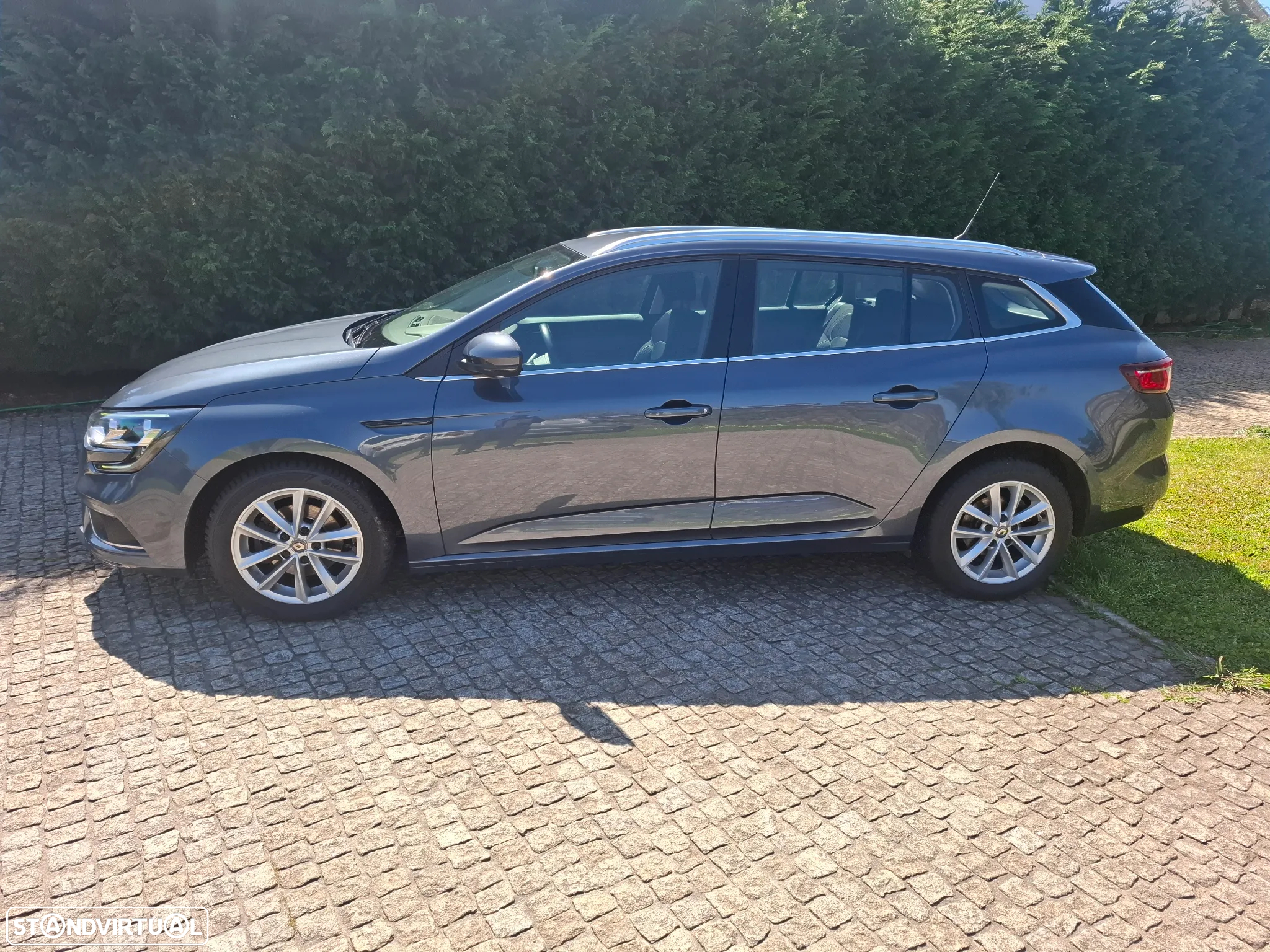 Renault Mégane Sport Tourer 1.5 dCi Bose Edition - 4