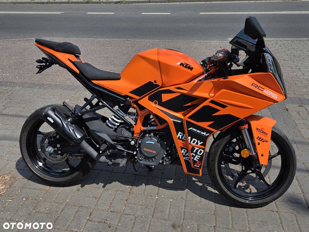 KTM RC 125 - 38
