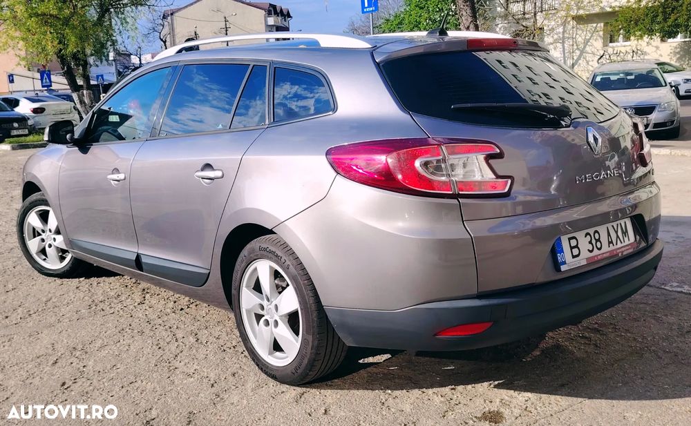 Renault Megane 1.5 dCI Privilege - 4