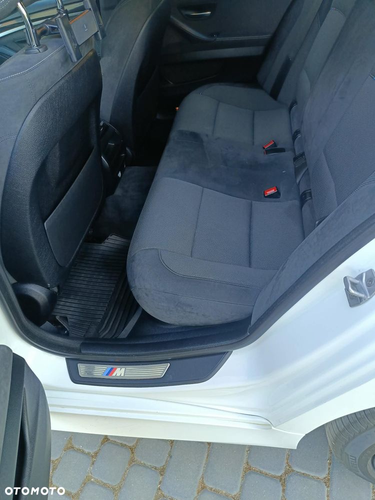 BMW Seria 5 520d xDrive M Sport sport - 26