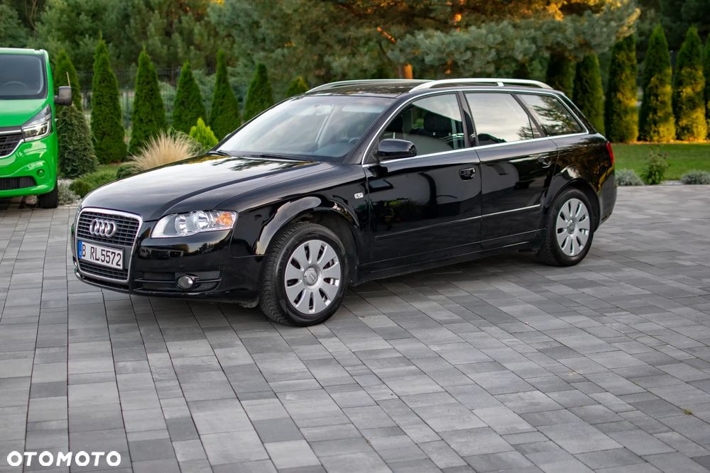 Audi A4 Avant - 1
