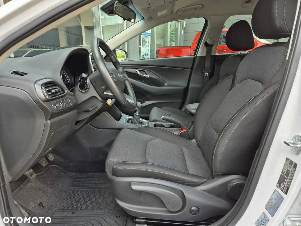 Hyundai i30 1.0 T-GDI Smart - 13