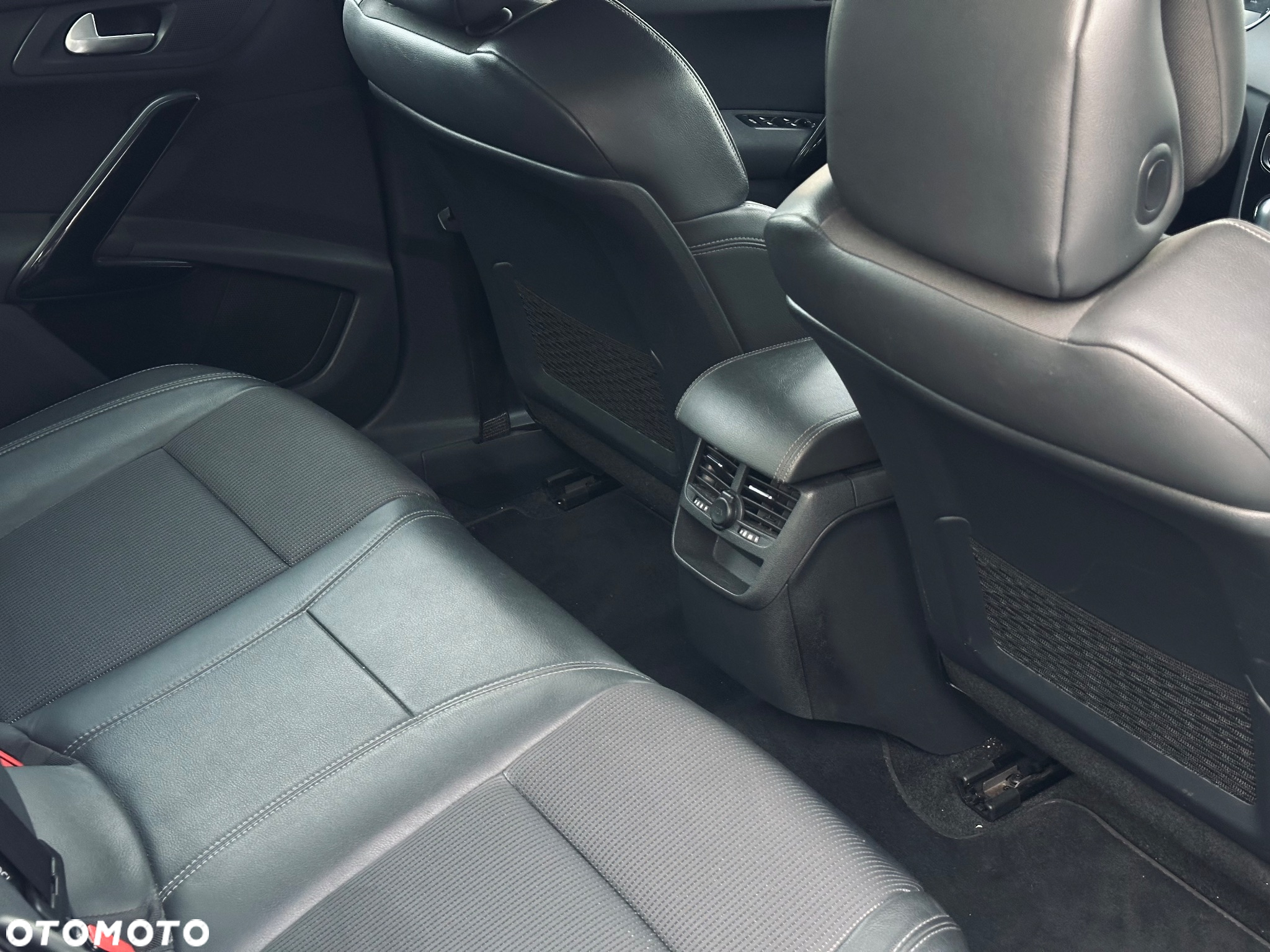 Peugeot 508 BlueHDi FAP 180 Automatik Stop&Start Allure - 20