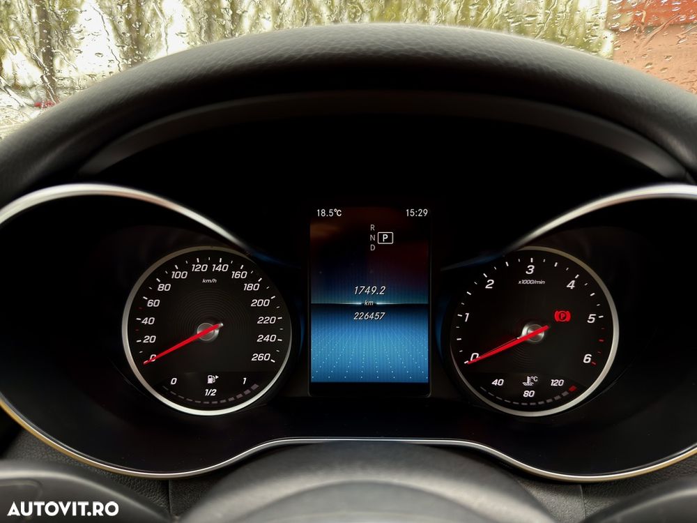 Mercedes-Benz C 220 d Aut - 14