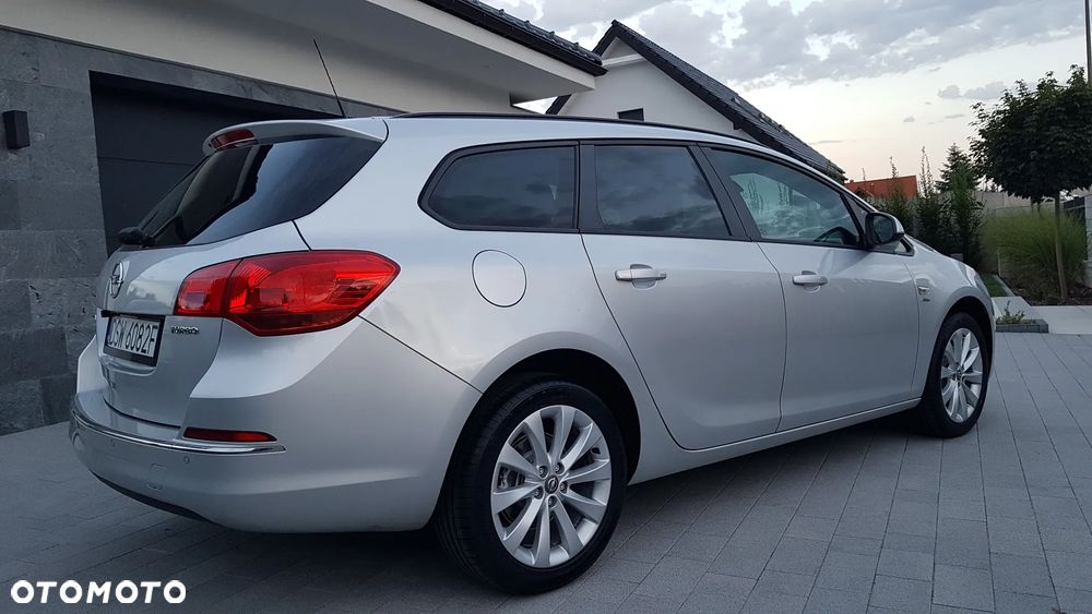 Opel Astra 1.4 T Edition 150 - 16