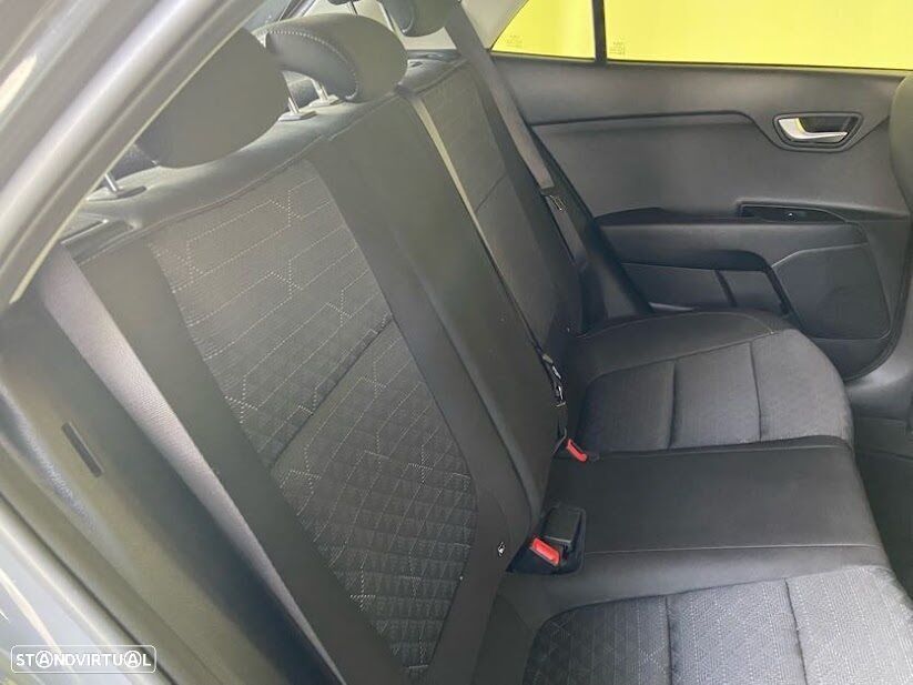Kia Rio 1.2 CVVT Dynamic - 10