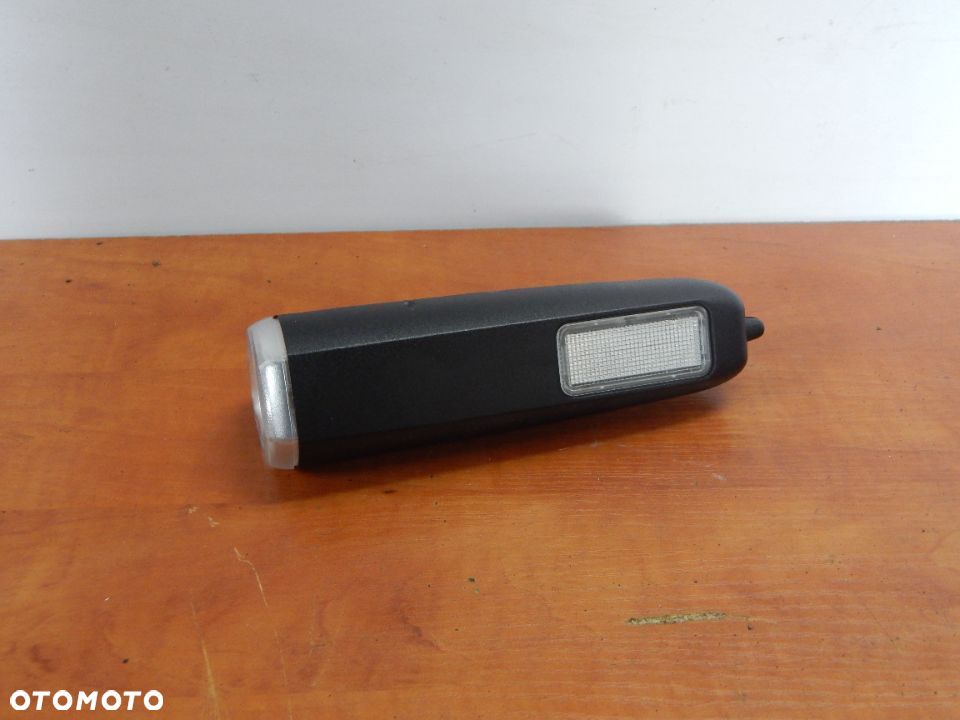 Lampka bagażnika latarka Peugeot 5008 3008 I Citroen c5 c4 ds4 06-17 Łuków części - 2