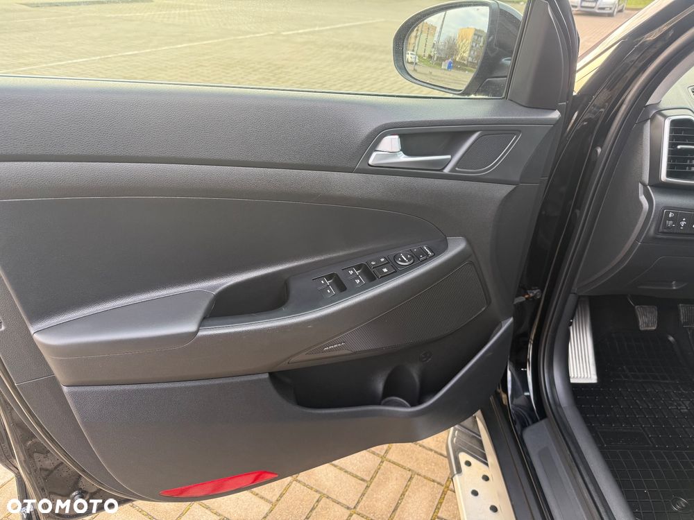 Hyundai Tucson blue 1.6 CRDi 2WD Advantage - 12