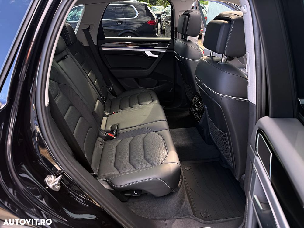 Volkswagen Touareg 3.0 V6 TDI 4Motion DPF Automatik Elegance - 25