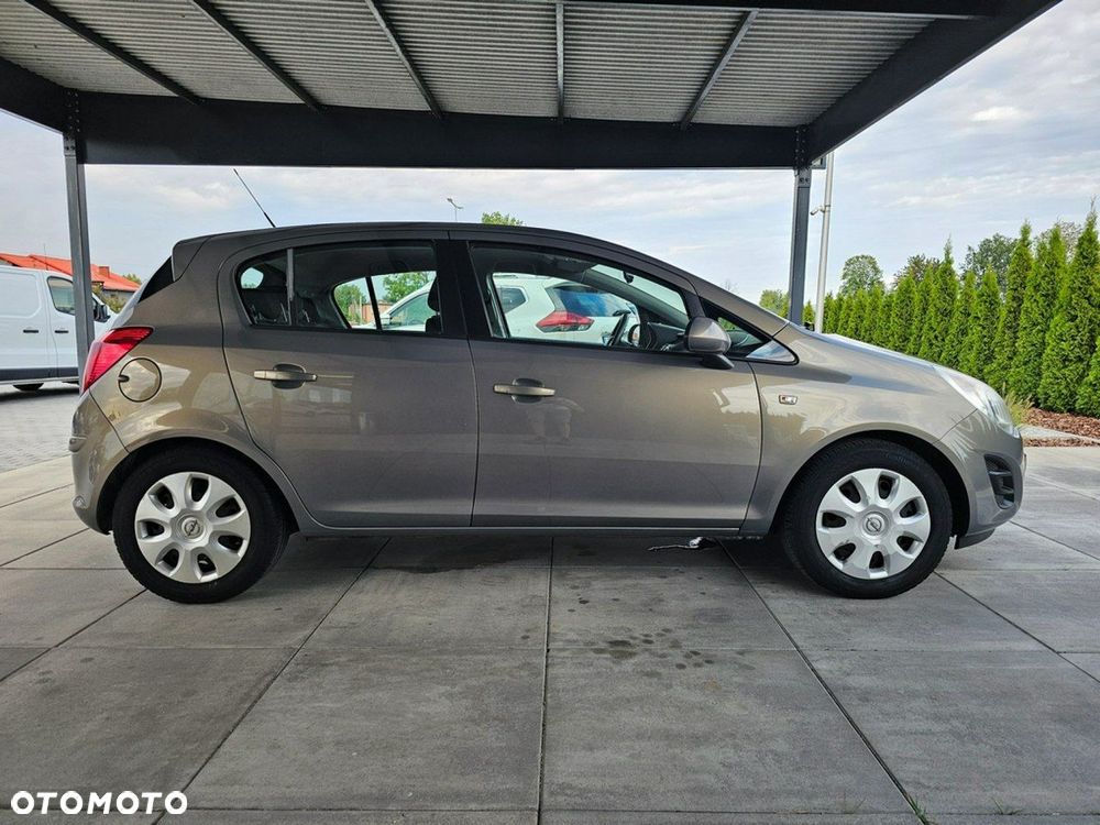 Opel Corsa - 10