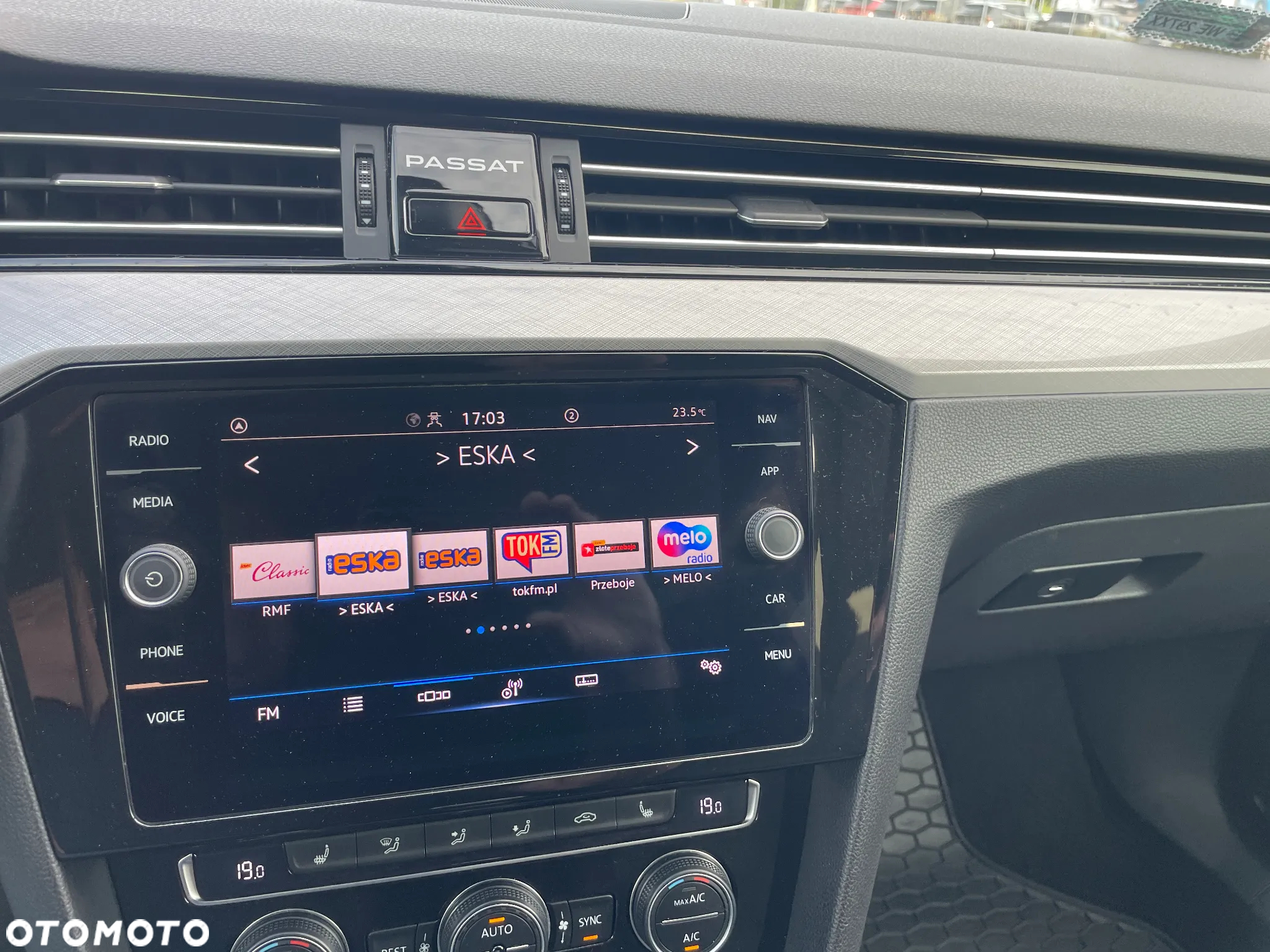 Volkswagen Passat 1.5 TSI EVO Business - 17