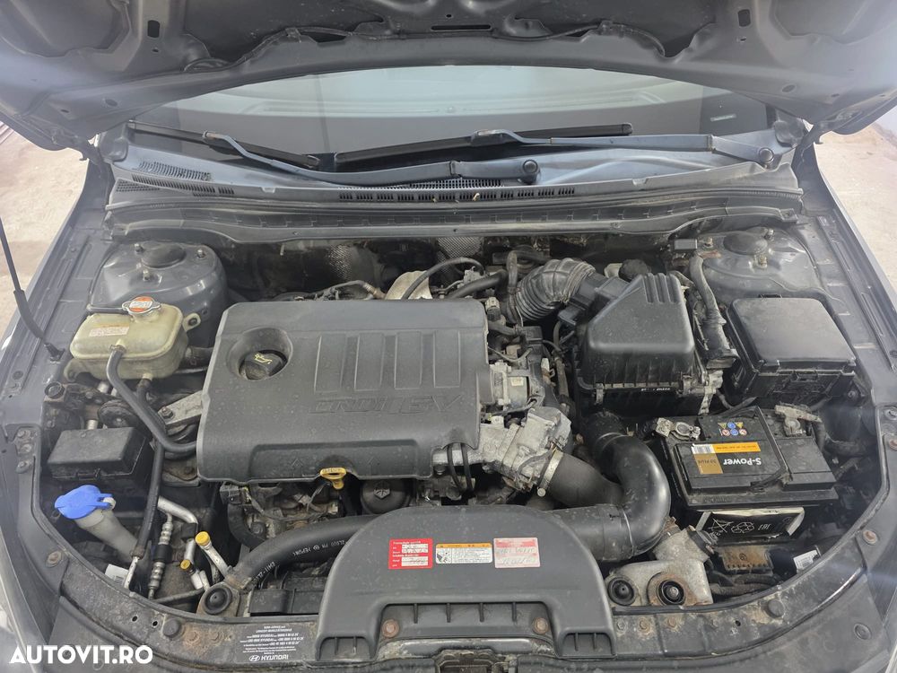 Hyundai i30 1.6 CRDI GL VM Comfort - 20