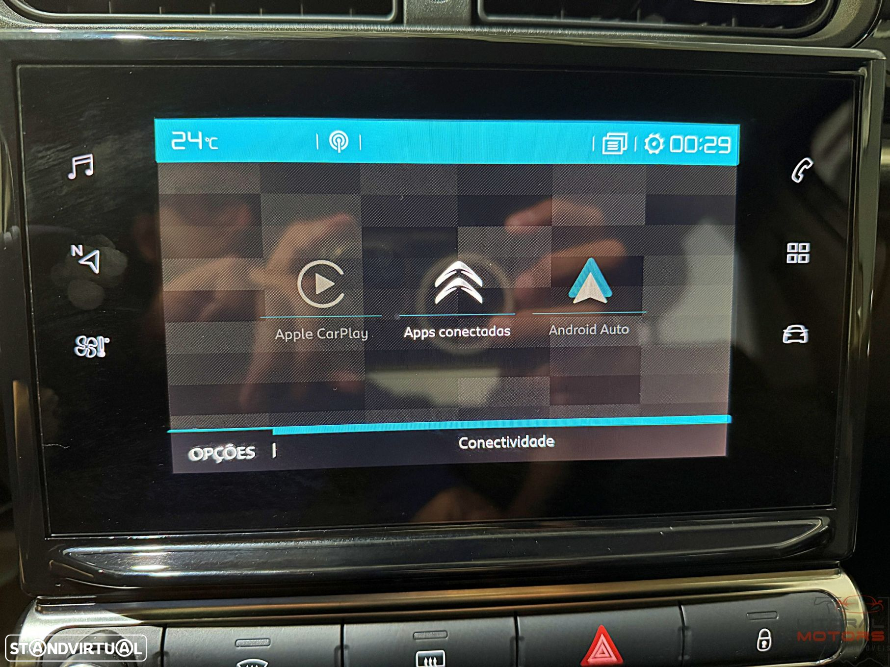 Citroën C3 1.2 PureTech Shine Pack - 32