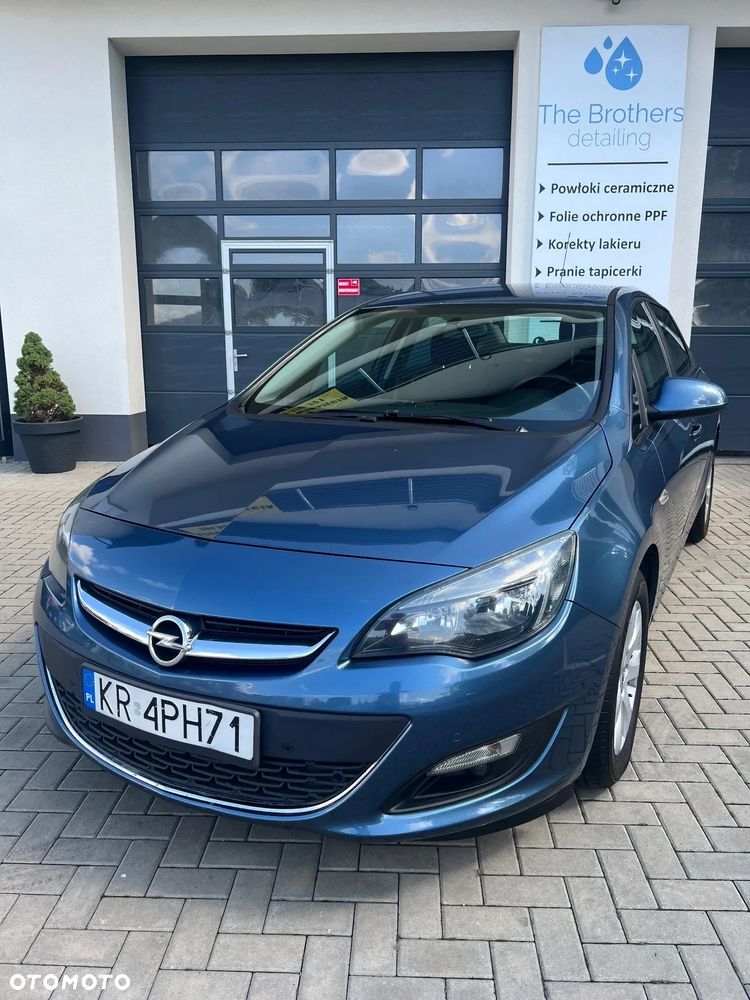 Opel Astra 1.6 Business - 1