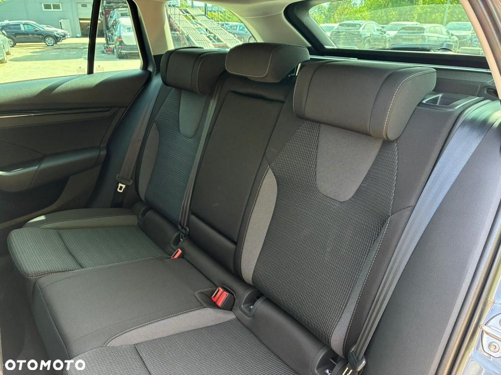Skoda Octavia - 7