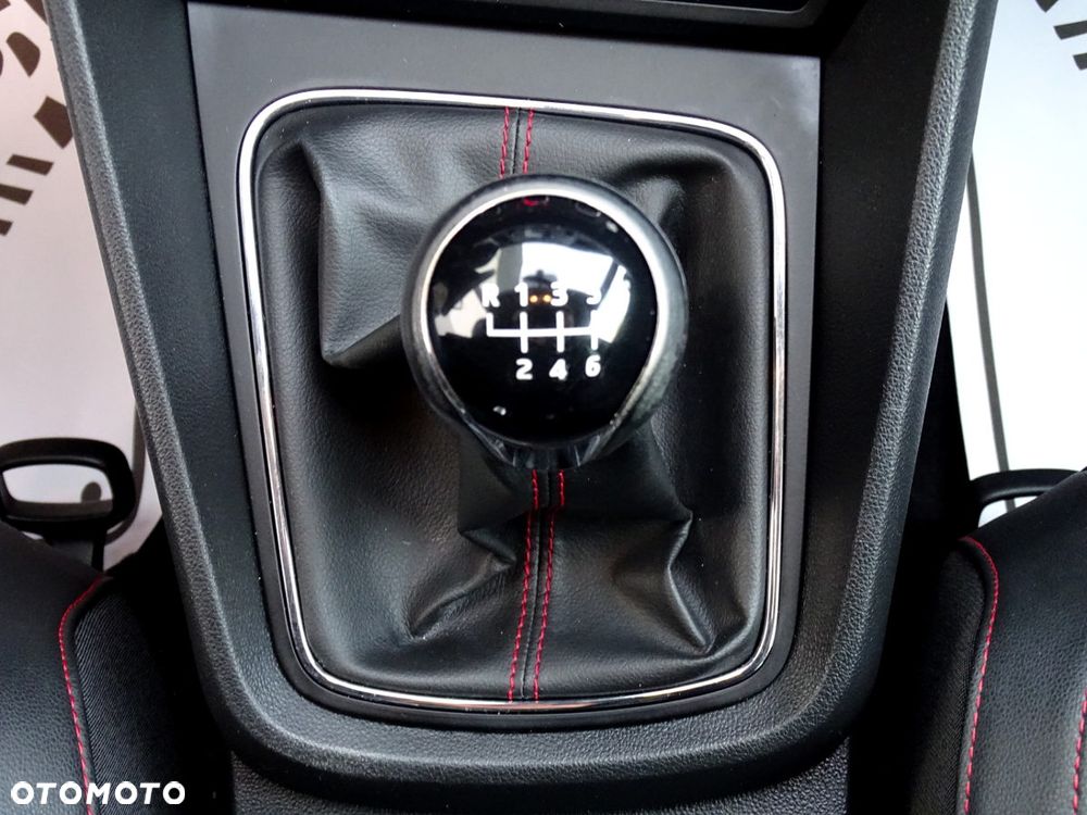 Seat Leon 2.0 TDI DPF Start&Stop FR - 18