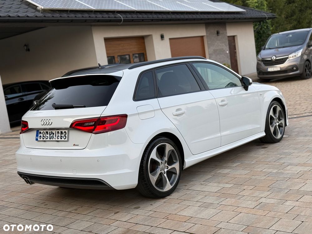 Audi A3 Sportback 2.0 TDI Sport S tronic - 32