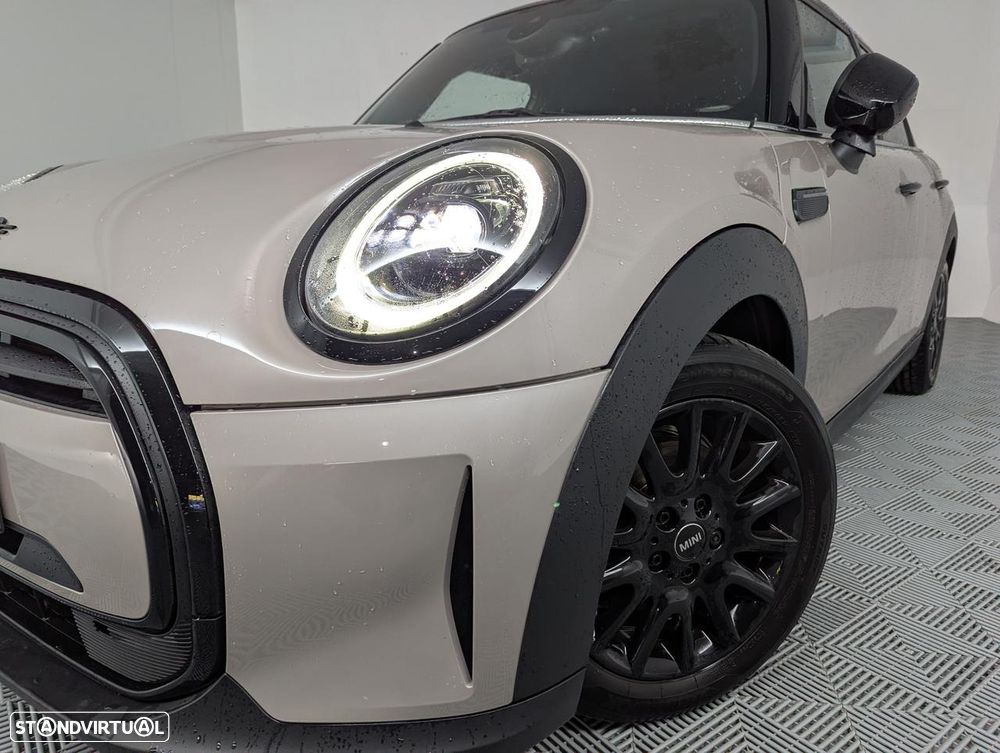 MINI 5 Portas Cooper Camden Edition - 16