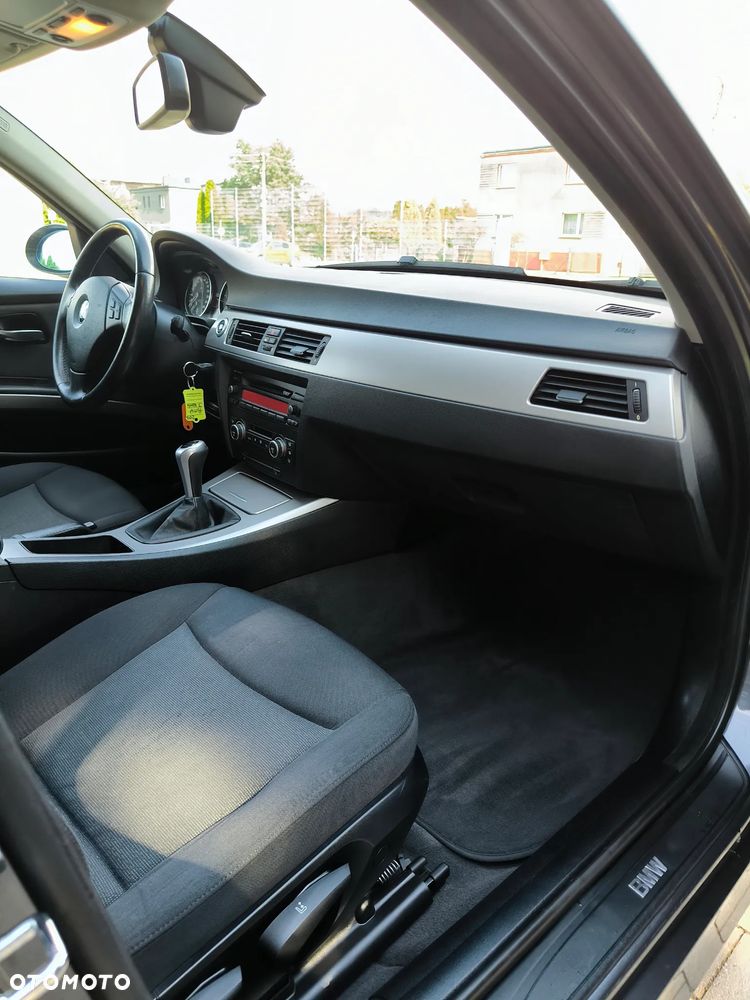 BMW Seria 3 320d DPF Edition Fleet Exclusive - 15