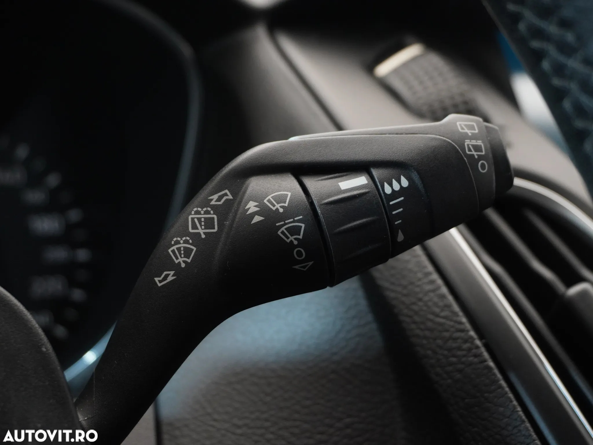 Ford Focus Turnier 1.5 EcoBlue Start-Stopp-System Aut. COOL&CONNECT - 39