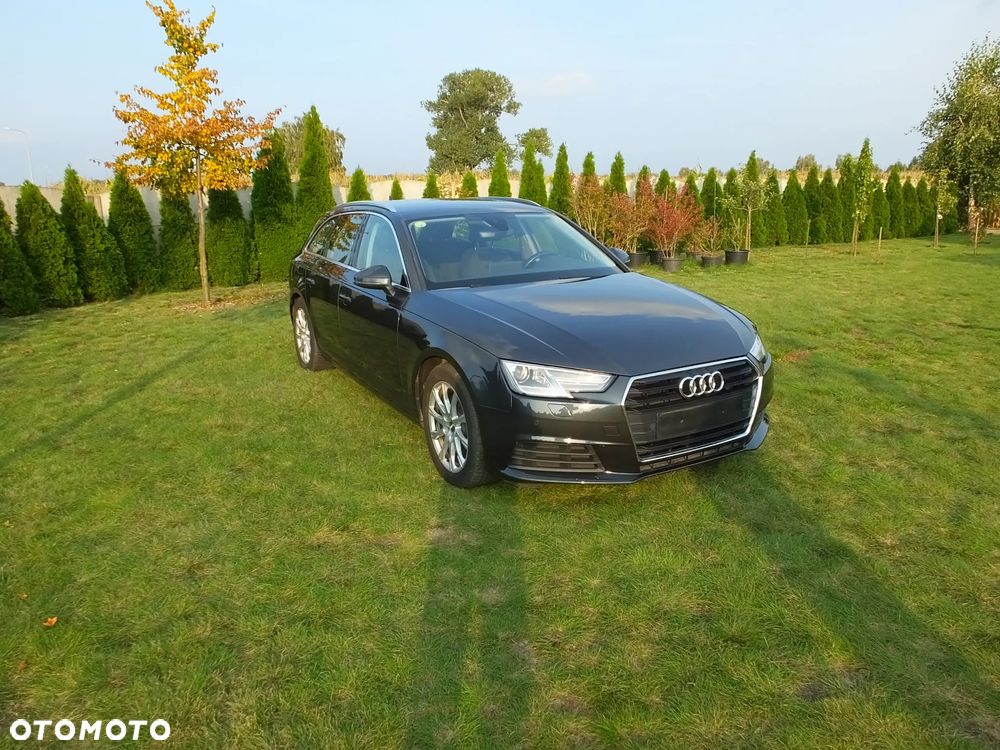 Audi A4 Avant 2.0 TDI S tronic - 2