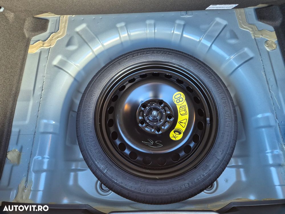 Ford Focus 1.0 EcoBoost 7DCT MHEV Titanium X - 13