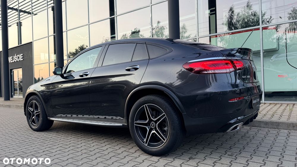 Mercedes-Benz GLC - 7