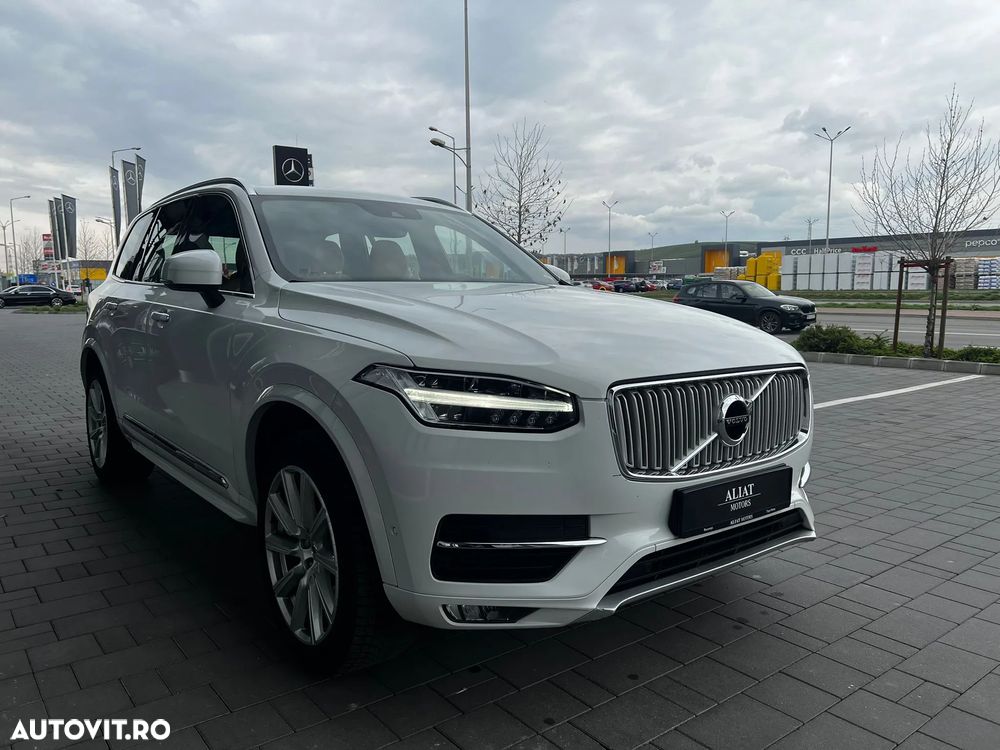 Volvo XC 90 D5 AWD Geartronic Inscription - 14