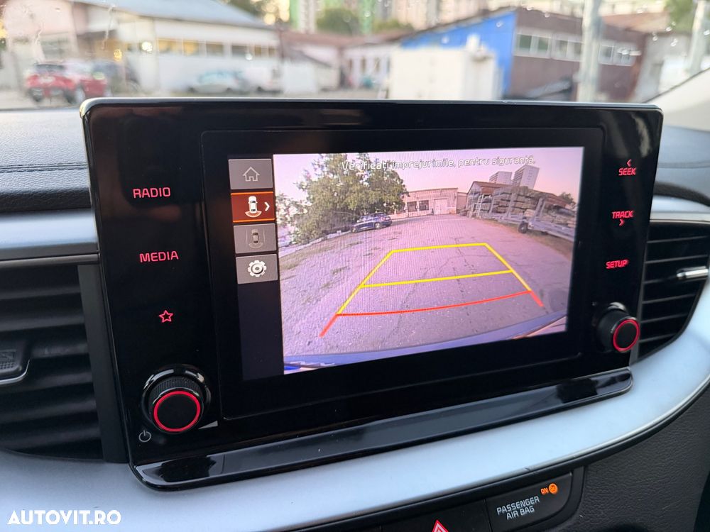 Kia XCeed 1.5 T-GDI 6MT MHEV Style - 9