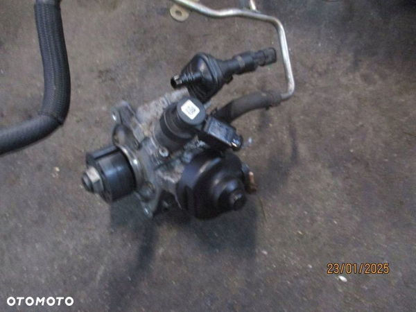 VW TOURAN II 2,0TDI POMPA WTRYSKOWA WYSOKIEGO CIŚNIENIA 03L130755D