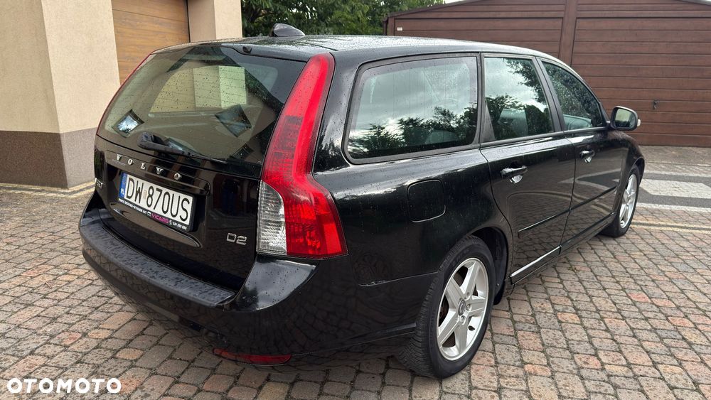 Volvo V50 D2 - 5