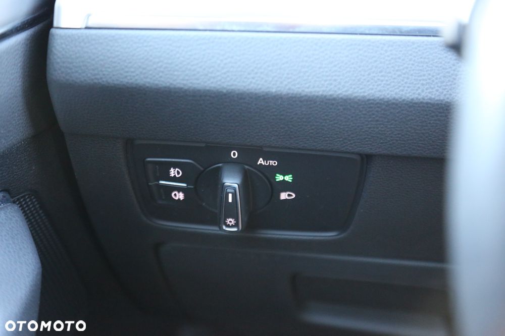 Volkswagen Passat 1.5 TSI OPF DSG Elegance - 11
