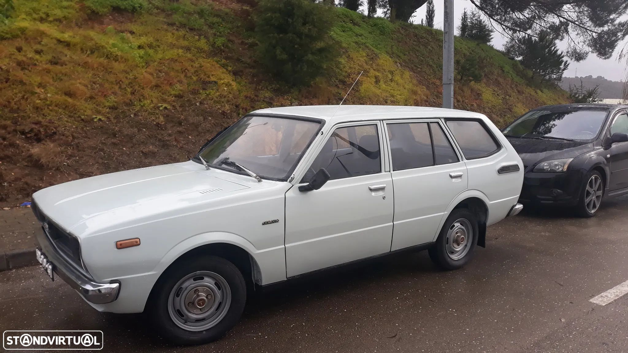 Toyota Corolla - 1