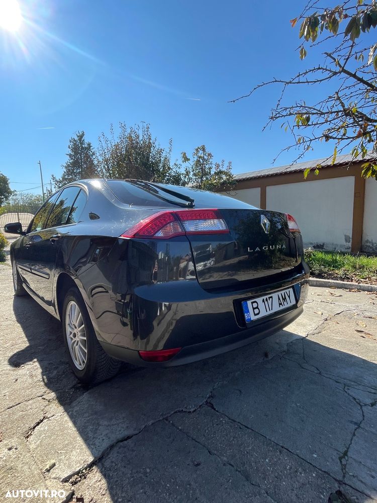 Renault Laguna - 10