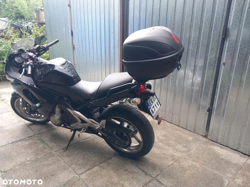 Kawasaki ER - 6