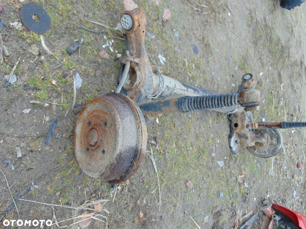 Belka tył peugeot 207 1,4 hdi - 4